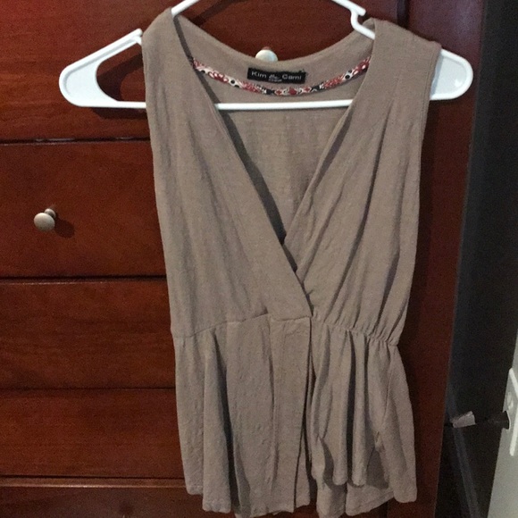 Beige V-Neck Sleeveless Peplum - Picture 1 of 5